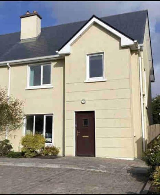 Townhouse Clifden: Located In The Heart Of Connemara Villa Exterior photo