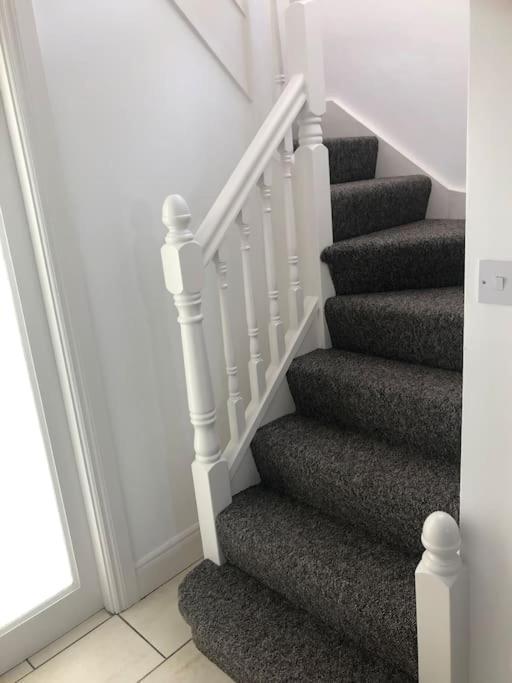 Townhouse Clifden: Located In The Heart Of Connemara Villa Exterior photo